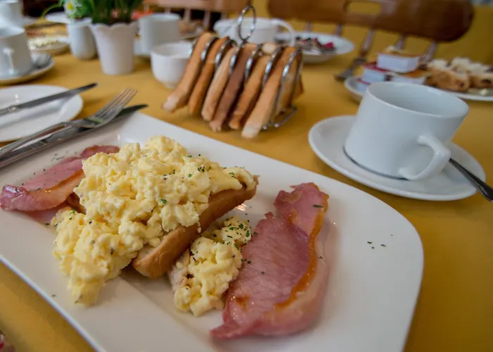 ホテル The Ritz House リスドゥーンバーナ